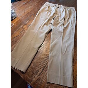 38x31 Tan Khaki Pleated Front and Leg Pants with Pockets and Belt Loops